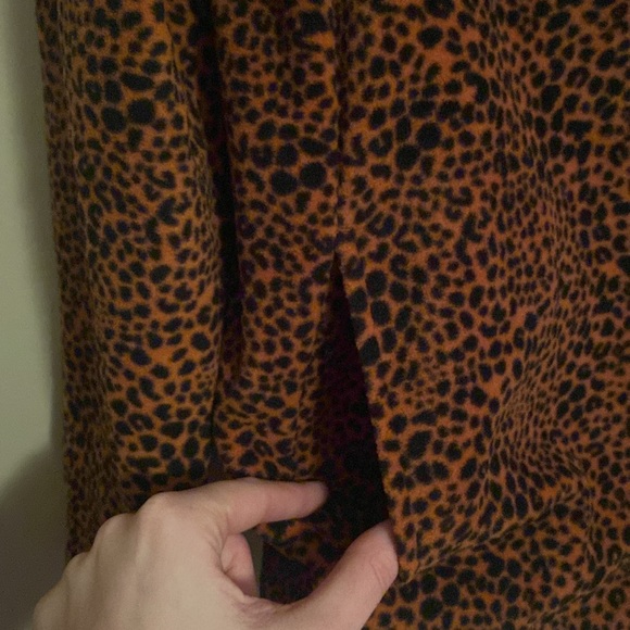 Women’s Lands End Cheetah and Orange Fleece Pullover Medium - Picture 7 of 7